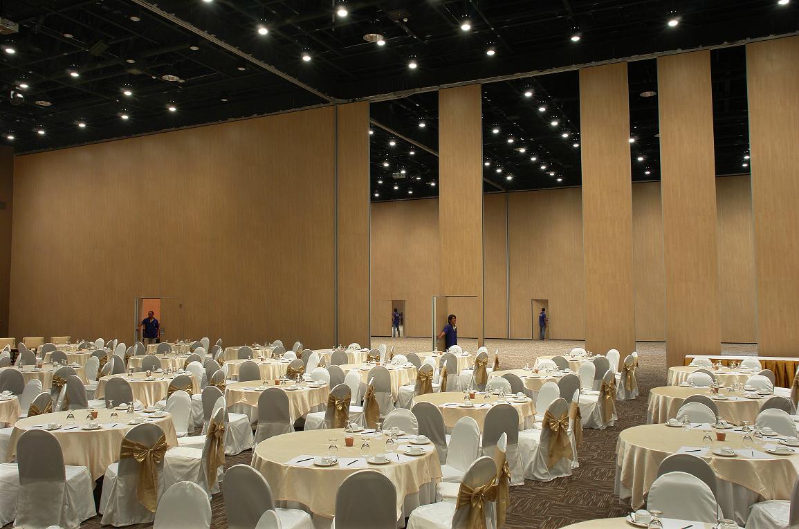 Acoustic Operable Wall ต่างจาก Operable Wall ทั่วไปอย่างไร